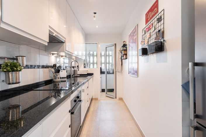 Image No.13-3 Bed Apartment for sale