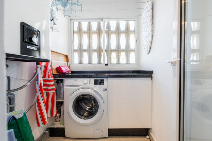 Image No.17-3 Bed Apartment for sale