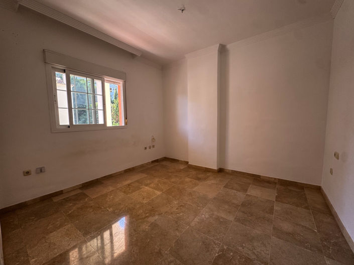 Image No.19-2 Bed Apartment for sale
