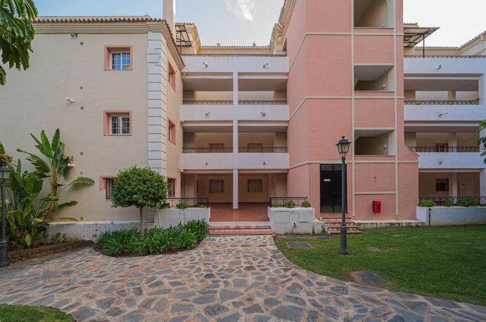 Image No.29-2 Bed Apartment for sale