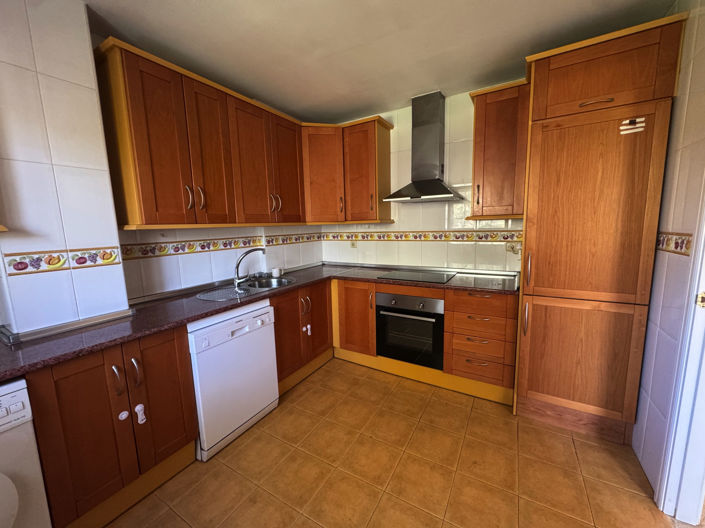 Image No.9-2 Bed Apartment for sale