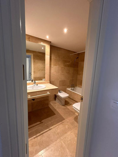 Image No.15-2 Bed Apartment for sale