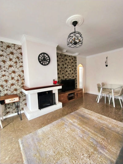 Image No.32-4 Bed Townhouse for sale