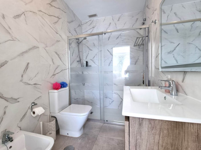 Image No.11-3 Bed Duplex for sale