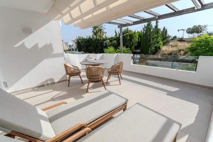 Image No.12-3 Bed Apartment for sale