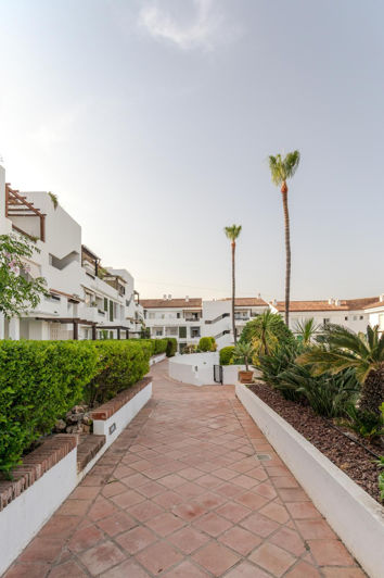 Image No.32-3 Bed Apartment for sale