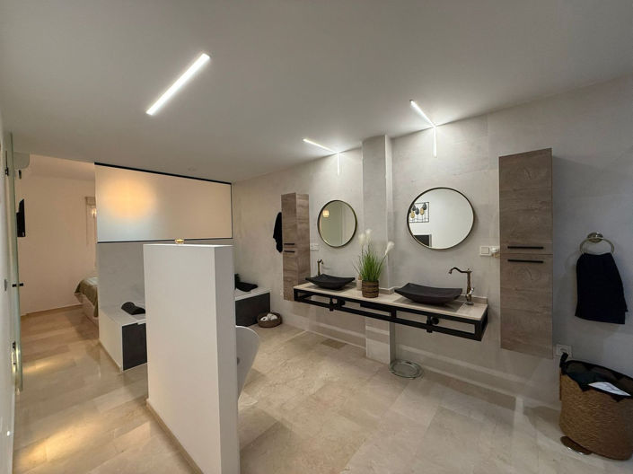 Image No.19-2 Bed Apartment for sale