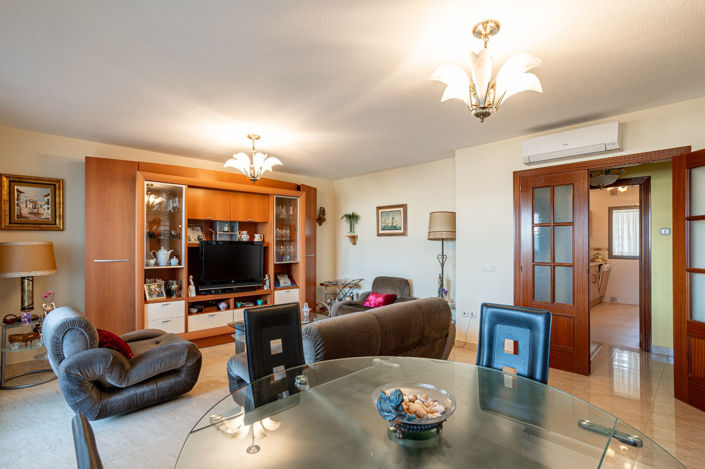 Image No.15-3 Bed Apartment for sale