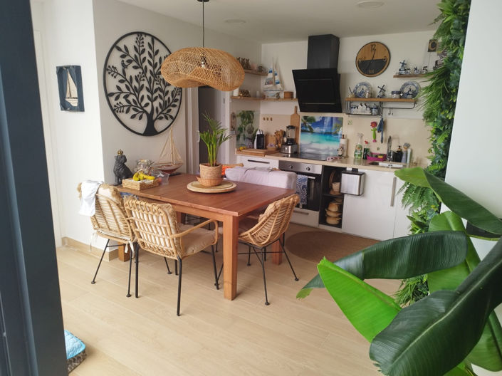 Image No.4-4 Bed House for sale