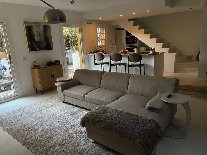 Image No.7-2 Bed Townhouse for sale