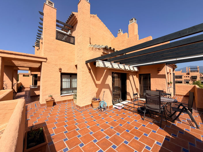 Image No.3-4 Bed Property for sale
