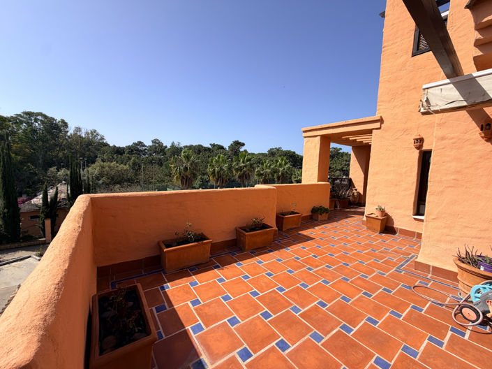 Image No.6-4 Bed Property for sale