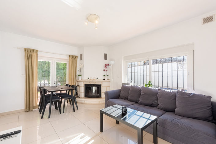 Image No.5-3 Bed Villa for sale