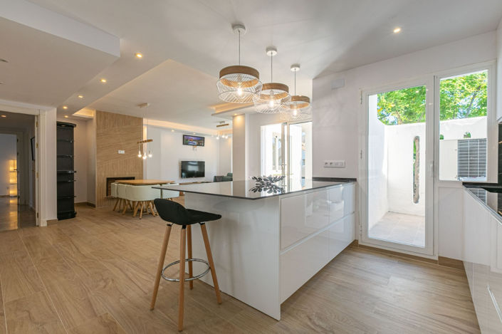 Image No.19-3 Bed Apartment for sale