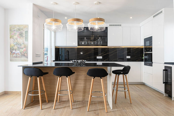 Image No.6-3 Bed Apartment for sale