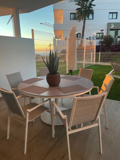 Image No.8-Propriété de 2 chambres à vendre à Estepona