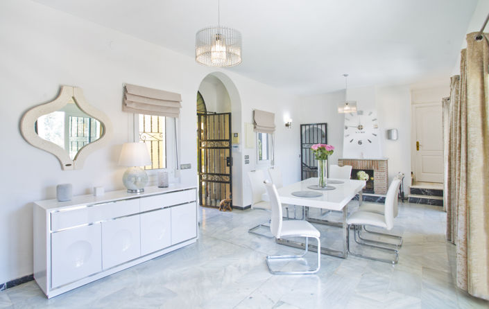 Image No.8-6 Bed Villa for sale