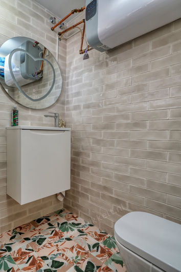 Image No.23-2 Bed Property for sale