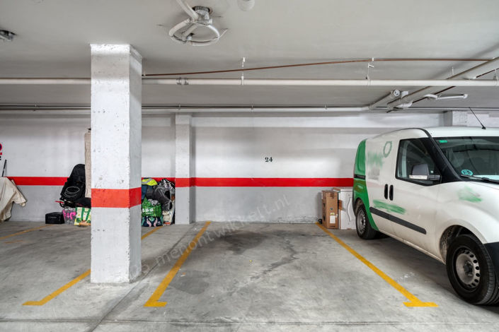 Image No.30-2 Bed Property for sale