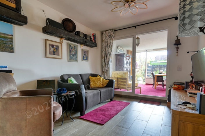 Image No.7-2 Bed Property for sale