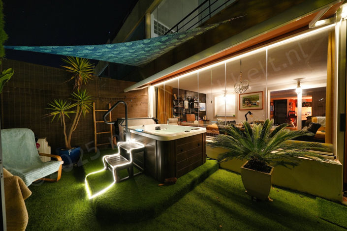 Image No.8-2 Bed Property for sale