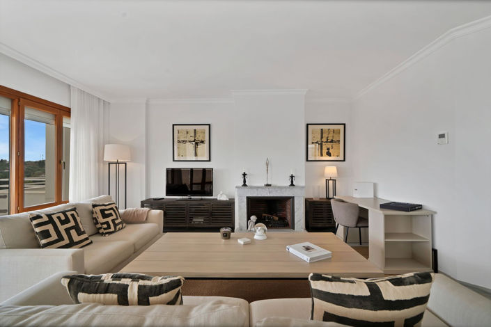 Image No.26-2 Bed Apartment for sale