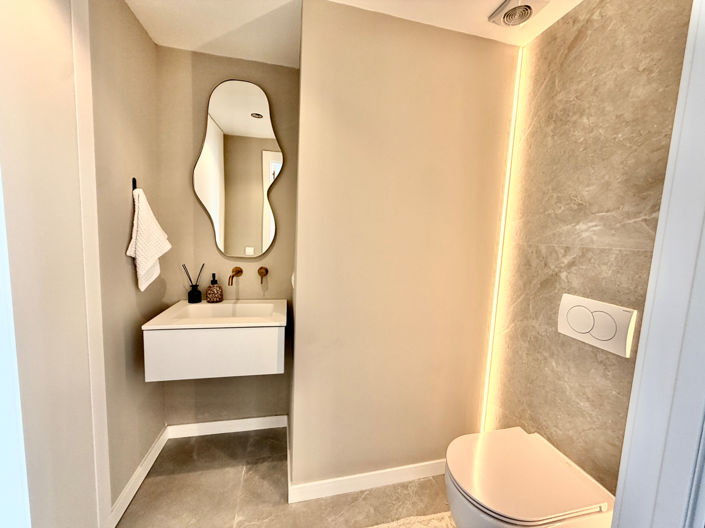Image No.21-3 Bed Apartment for sale