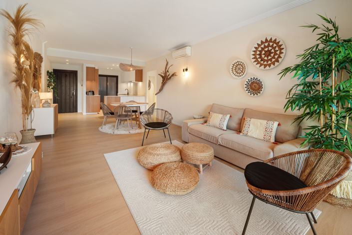 Image No.15-2 Bed Property for sale