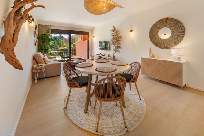 Image No.3-Propriété de 2 chambres à vendre à Estepona