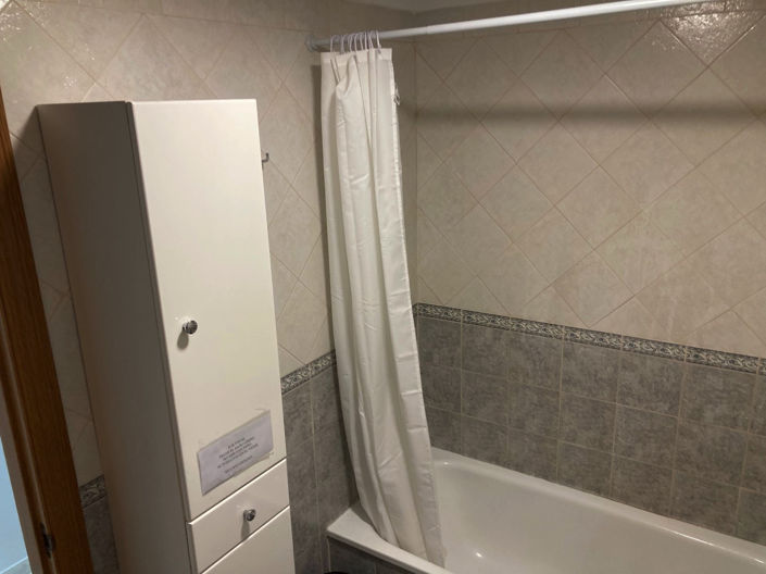 Image No.19-3 Bed Property for sale