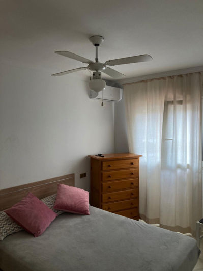 Image No.3-3 Bed Property for sale