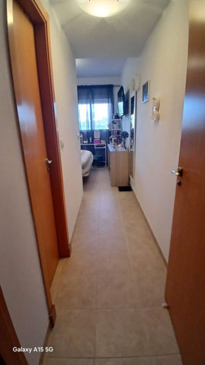 Image No.10-2 Bed Property for sale