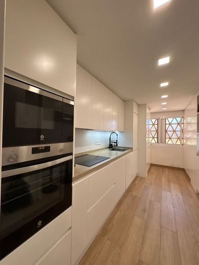 Image No.20-2 Bed Property for sale