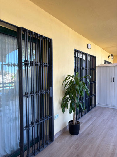 Image No.24-2 Bed Property for sale