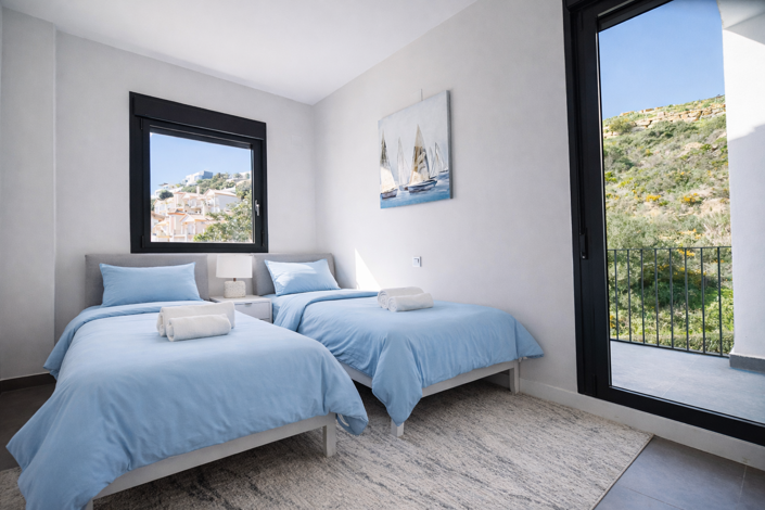 Image No.9-2 Bed Apartment for sale