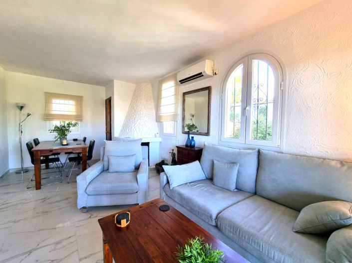 Image No.3-2 Bed House for sale