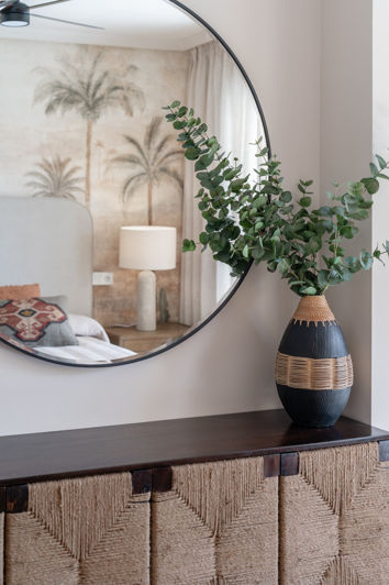 Image No.17-3 Bed Property for sale