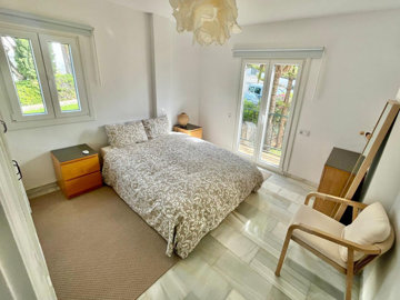 b98le8d7m9k3degpefzhs0lif8u4xzvzhwxtmggyekxx9