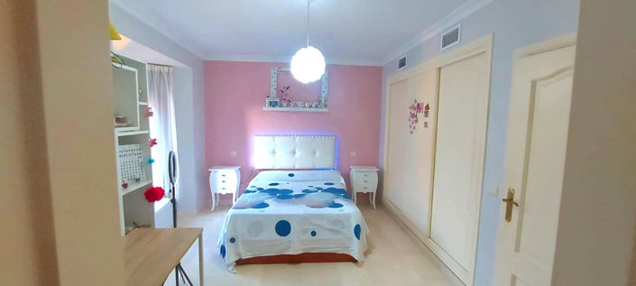 Image No.7-3 Bed Duplex for sale