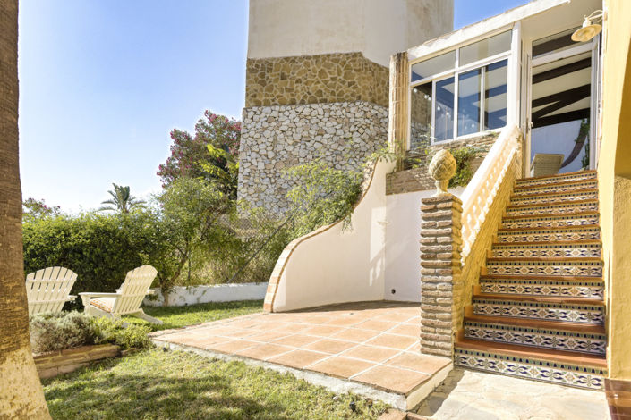 Image No.16-5 Bed Villa for sale