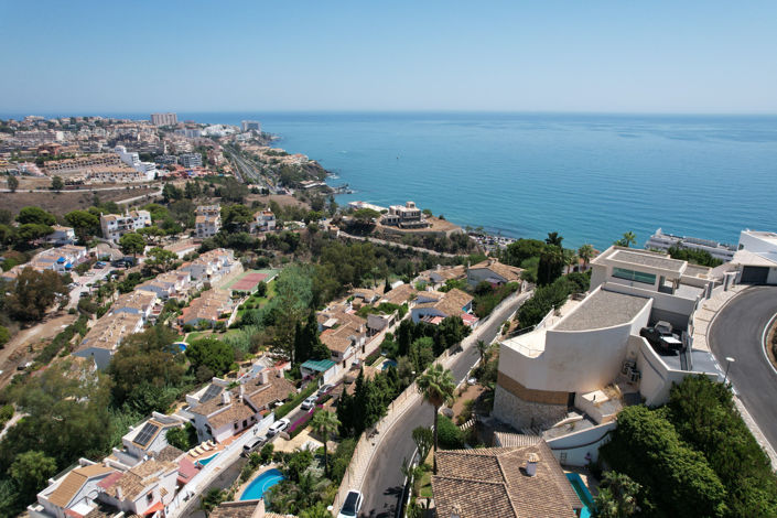 Image No.2-Villa de 5 chambres à vendre à Benalmadena