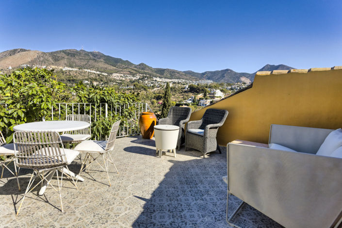 Image No.6-5 Bed Villa for sale