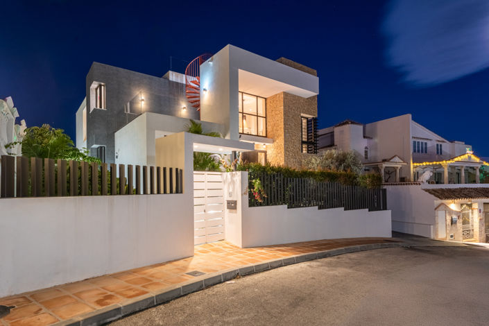 Image No.45-3 Bed Villa for sale