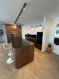 b98le8d7m9k3degpefzhs0lif8u4xzvzhwxtmggyekxx9