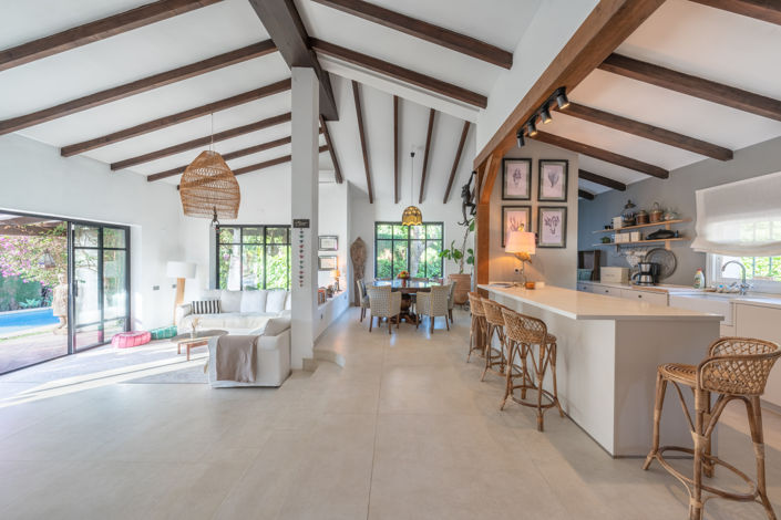 Image No.3-4 Bed Villa for sale