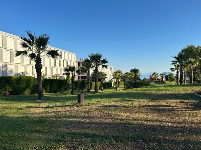 Image No.32-3 Bed Apartment for sale