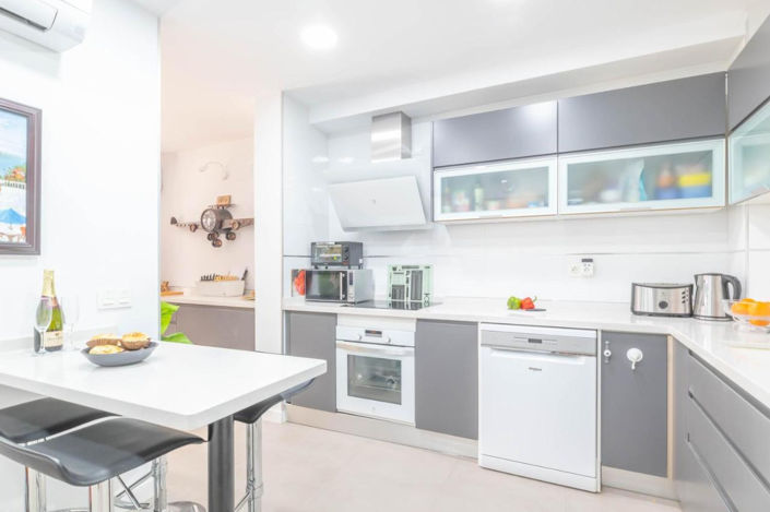 Image No.5-3 Bed Townhouse for sale