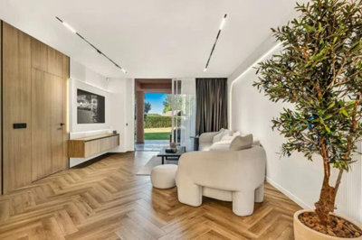 b98le8d7m9k3degpefzhs0lif8u4xzvzhwxtmggyekxx9