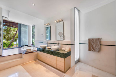 b98le8d7m9k3degpefzhs0lif8u4xzvzhwxtmggyekxx9