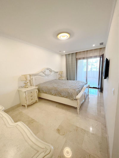 Image No.16-3 Bed Apartment for sale